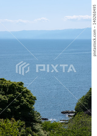 View from a hill overlooking the sea in Enoshima 140268495