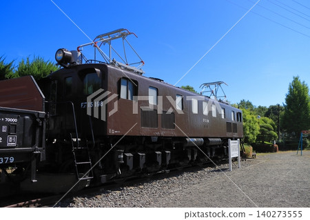 Thanks to the success of crowdfunding, the EF15-198 locomotive in Yamanashi Prefecture has been restored to its beautiful state. 140273555