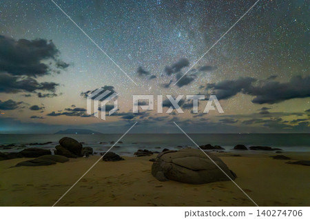 Milky Way starry landscape, sea turtle nesting grounds at Nagata Inakahama, Yakushima (Spring) Milky Way starry landscape, sea turtle nesting grounds at Nagata Inakahama, Yakushima (Spring) 140274706
