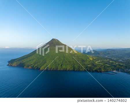 Mount Kaimon as seen from Cape Nagasakibana (Ibusuki City, Kagoshima Prefecture) Mount Kaimon as seen from Cape Nagasakibana (Ibusuki City, Kagoshima Prefecture) 140274802