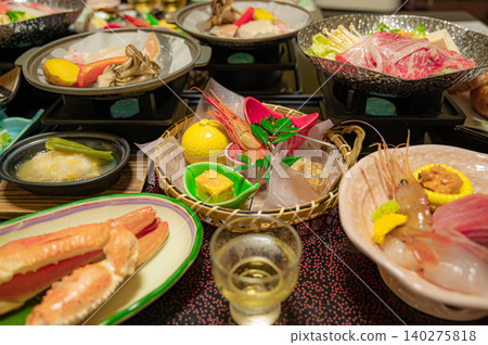 Luxurious kaiseki cuisine at the inn Luxurious kaiseki cuisine at the inn 140275818