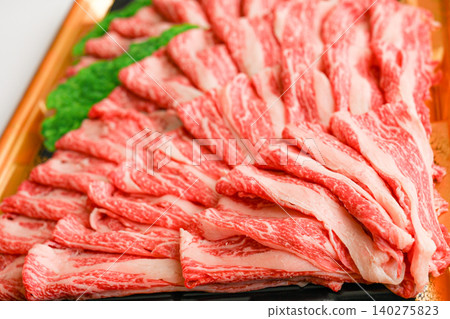 薄切大理石紋牛肉 140275823