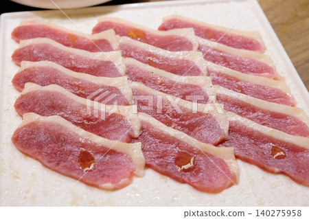 肉片 肉片 140275958
