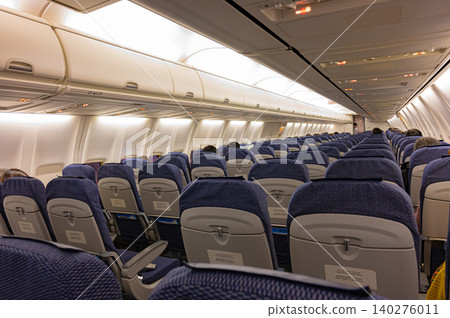 飛機客艙和座椅 飛機客艙和座椅 140276011