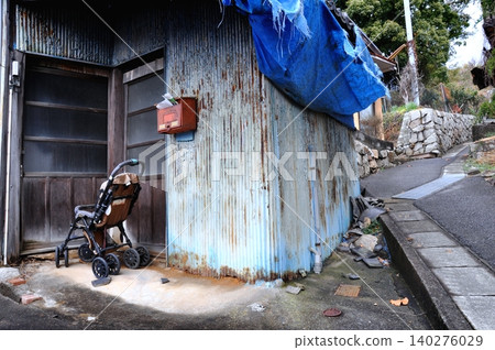 Dilapidated and abandoned vacant houses Dilapidated and abandoned vacant houses 140276029