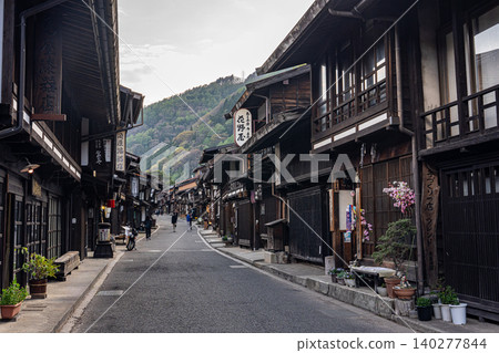 Narai-juku, the longest post town on the Nakasendo route, retains traces of its historical past. Narai-juku, the longest post town on the Nakasendo route, retains traces of its historical past. 140277844