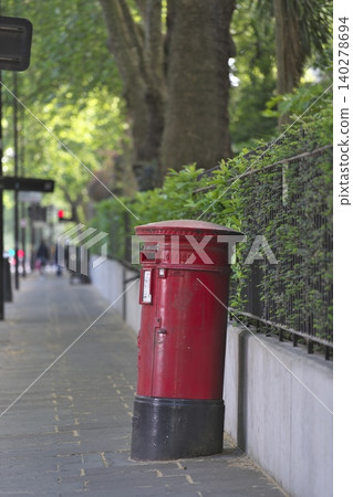 Mailbox along Sussex Gardens Mailbox along Sussex Gardens 140278694