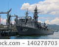 The Japan Maritime Self-Defense Force destroyer "Abukuma" is anchored in Kure Port. 140278703