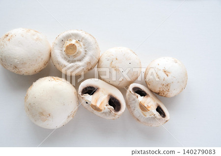 Fresh mushrooms Fresh mushrooms 140279083