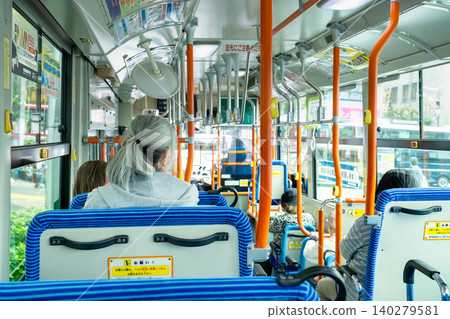 Route bus image Route bus image 140279581