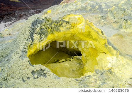 Sulfur deposits on the Sierra Negra volcano, Isabela Island 140285076