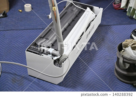 Air conditioner replacement, installation, and construction work for living room. Air conditioner replacement, installation, and construction work for living room. 140288392