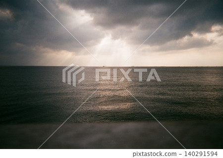 Sunset over the sea Sunset over the sea 140291594