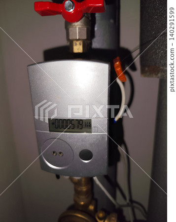 Digital Heat Meter with LCD Display and Red Valve for Residential Energy Consumption Tracking Digital Heat Meter with LCD Display and Red Valve for Residential Energy Consumption Tracking 140291599