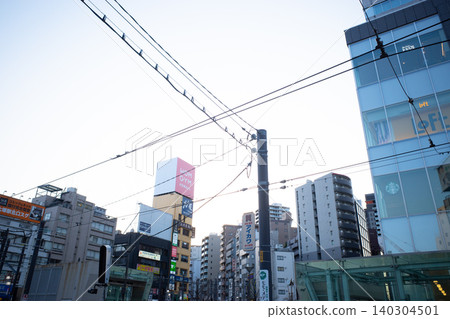 大塚站前的街景 140304501