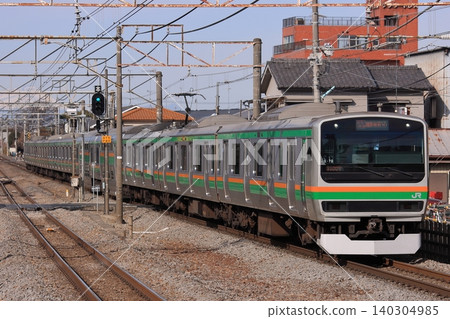 E231系列車在高崎線上以長編隊運行_拍攝於2011年2月2日 140304985