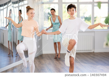 Swing dance training in choreographic studio Swing dance training in choreographic studio 140307494