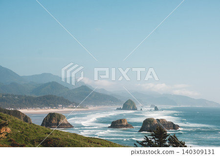 View from Ecola Park Viewpoint overlooking Crescent Beach - Oregpn, Pacific Northwest View from Ecola Park Viewpoint overlooking Crescent Beach - Oregpn, Pacific Northwest 140309131