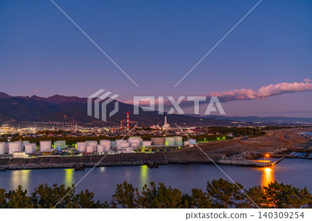 (靜岡縣)田砥浦港,傍晚景色 (靜岡縣)田砥浦港,傍晚景色 140309254