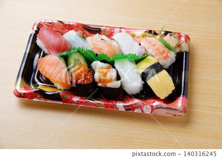Sushi lunch box 140316245
