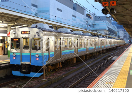 [IZ] 伊豆急行線8000系列車（熱海～伊東⇔伊豆急下田） 140317500