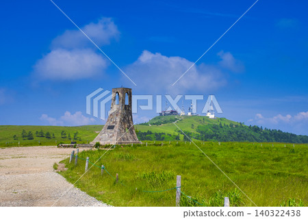 [Nagano Prefecture] Summer at Utsukushigahara Plateau - Utsukushinoto Tower and Ōgatō Peak 140322438