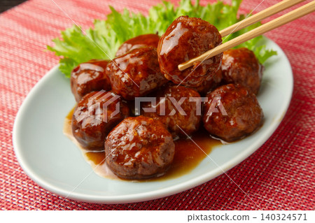 Meatballs in black vinegar sauce Meatballs in black vinegar sauce 140324571