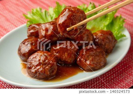 Meatballs in black vinegar sauce Meatballs in black vinegar sauce 140324573