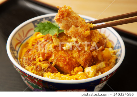 Pork cutlet on rice Pork cutlet on rice 140324596