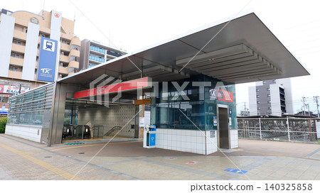 筑波快車六町站A1出口(往交通廣場方向) 筑波快車六町站A1出口(往交通廣場方向) 140325858