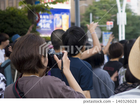 Live cameraman Live cameraman 140326028