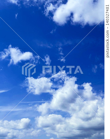 夏天晴朗的天空 140327481