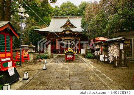 One of the "Seven Inari Shrines of Japan" (also known as the "Seven Inari Shrines of Japan"), which is also revered as the god of sericulture... [Kanmuri Inari Shrine] 140328575