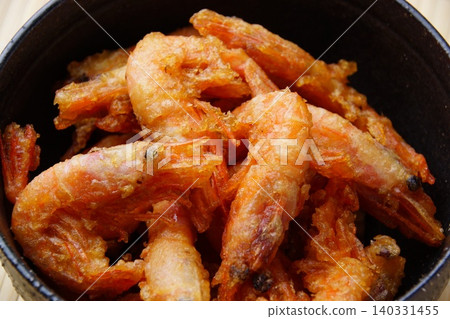 Deep-fried shrimp 140331455