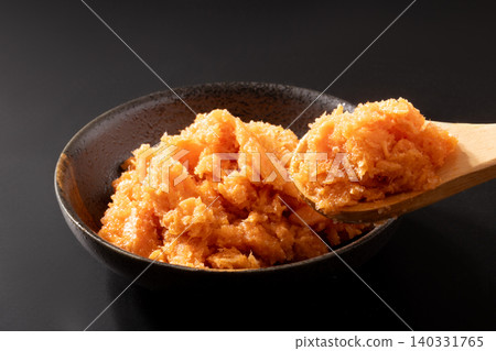 Salmon with mentaiko Salmon with mentaiko 140331765