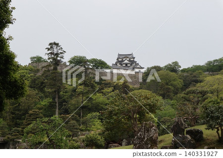 彥根城玄久樂樂園的景色,是琵琶湖八景之一,正在申請世界遺產地位。 彥根城玄久樂樂園的景色,是琵琶湖八景之一,正在申請世界遺產地位。 140331927