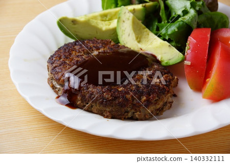 Avocado and hamburger Avocado and hamburger 140332111