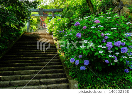 Stone steps leading to Ohirayama Shrine Stone steps leading to Ohirayama Shrine 140332568