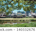 The refreshing Kamo River in Kyoto in May 140332676