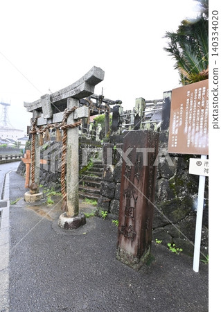 八坂神社位於祗園橋腳下。 140334020