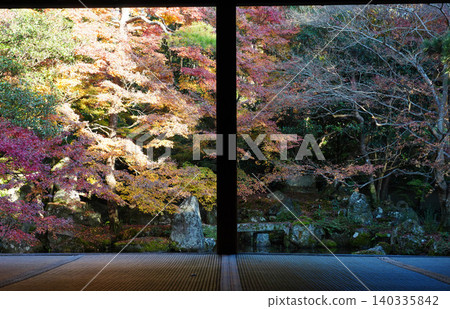 Autumn foliage garden at a temple in Kamitakano, northern Kyoto. Autumn foliage garden at a temple in Kamitakano, northern Kyoto. 140335842