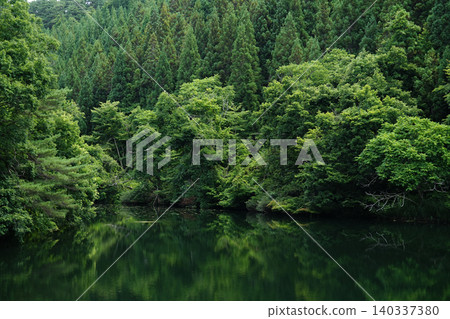山形縣南陽市宮內郡葉山戶水庫 山形縣南陽市宮內郡葉山戶水庫 140337380