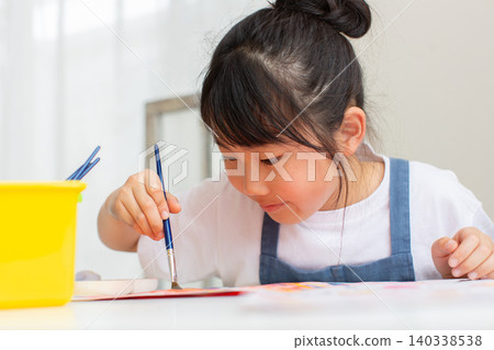 美術課 美術課 140338538