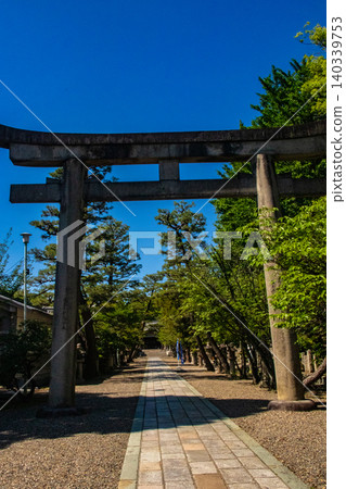 Gokogu Shrine, Empress Jingu's blessings: safe childbirth, child-rearing, recovery from illness Gokogu Shrine, Empress Jingu's blessings: safe childbirth, child-rearing, recovery from illness 140339753