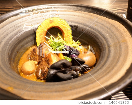 Soup Curry 140341833