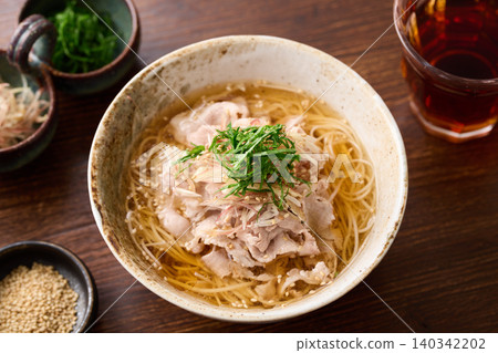 清爽的豬肉涮涮鍋素麵 140342202