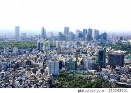 東京的摩天大樓…新宿的摩天大樓區 東京的摩天大樓…新宿的摩天大樓區 140343591