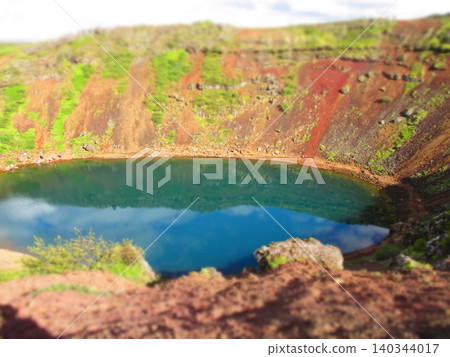 冰島Keriz火山口湖西洋鏡風 冰島Keriz火山口湖西洋鏡風 140344017