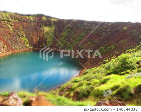 冰島Keriz火山口湖西洋鏡風 冰島Keriz火山口湖西洋鏡風 140344038