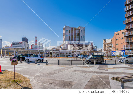 從靜岡縣沼津市JR沼津站前看到的景色 從靜岡縣沼津市JR沼津站前看到的景色 140344052